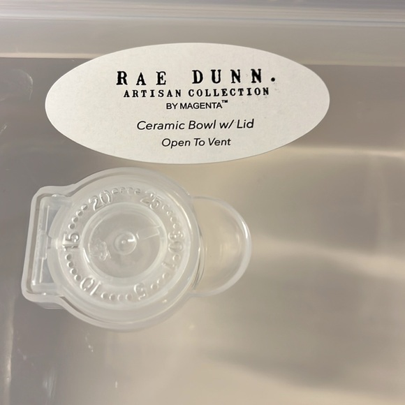 Rae Dunn White Leftovers Container - Picture 2 of 6